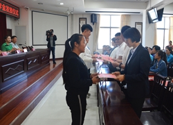 ������W��